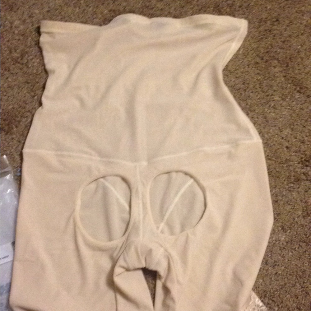 Tummy control - Picture 2 of 3